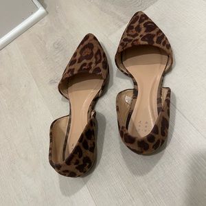 Leopard flats in good worn condition